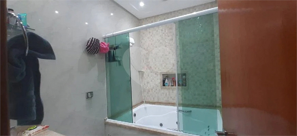 LINDA CASA NO BAIRRO DO LIMÃO COM 3 DORMITÓRIOS 
