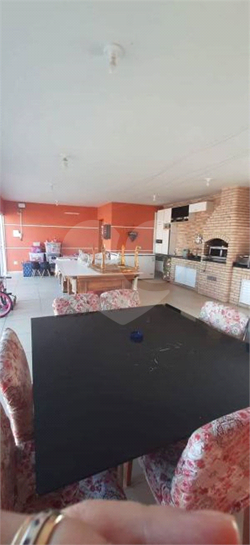 LINDA CASA NO BAIRRO DO LIMÃO COM 3 DORMITÓRIOS 