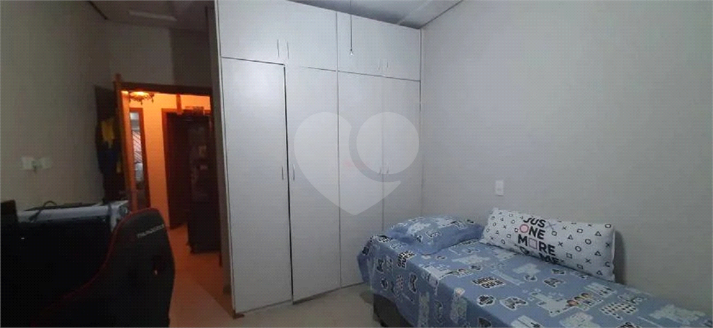 LINDA CASA NO BAIRRO DO LIMÃO COM 3 DORMITÓRIOS 