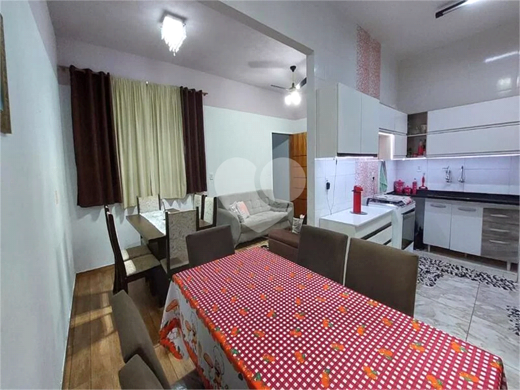 Casa à venda com 3 quartos, 178m² - Foto 18