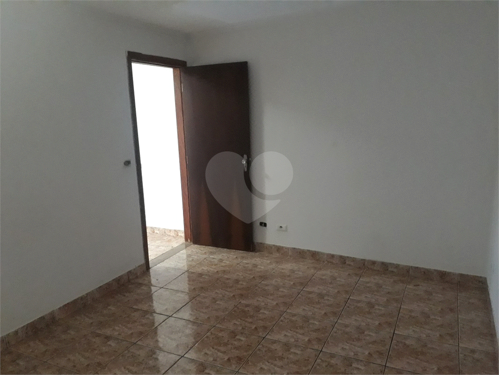 Casa à venda com 4 quartos, 240m² - Foto 43