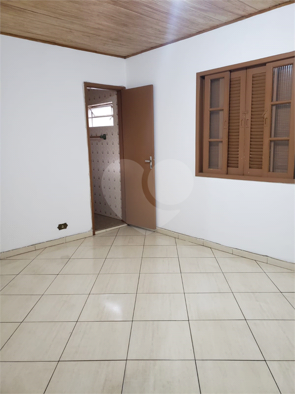 Casa à venda com 4 quartos, 240m² - Foto 12