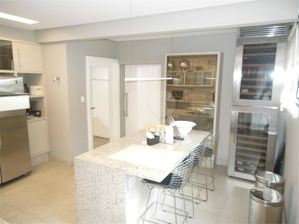 Apartamento no Bairro da consolação  - Alto Padrão - 495m²