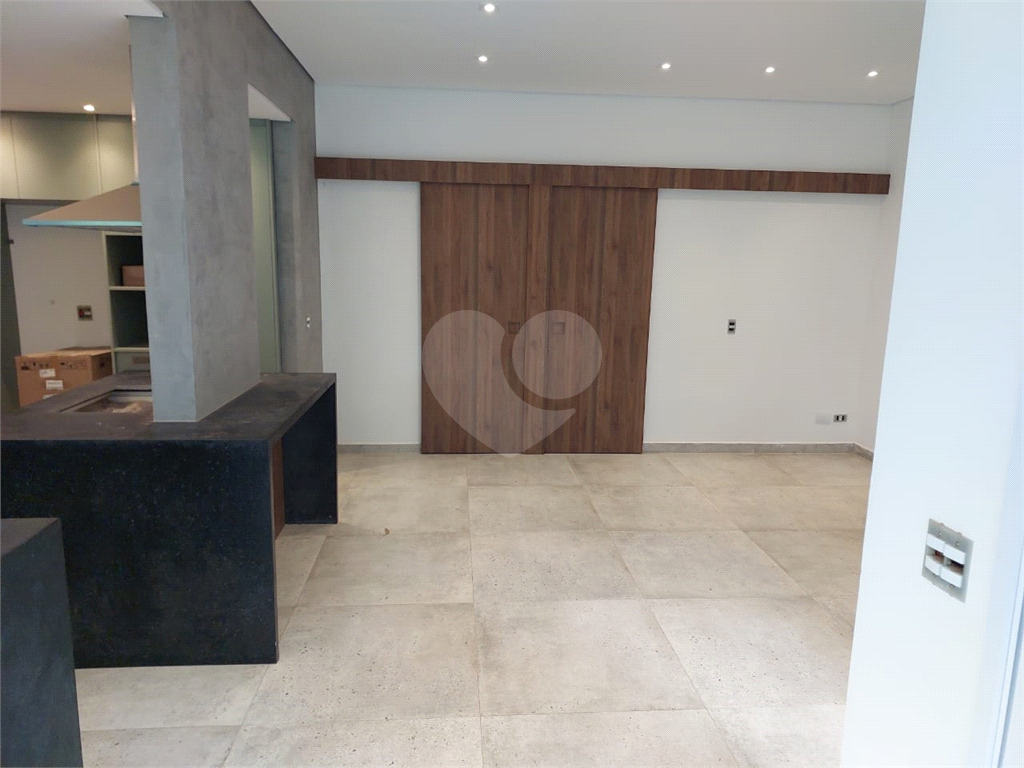 Casa de Condomínio à venda com 3 quartos, 260m² - Foto 30