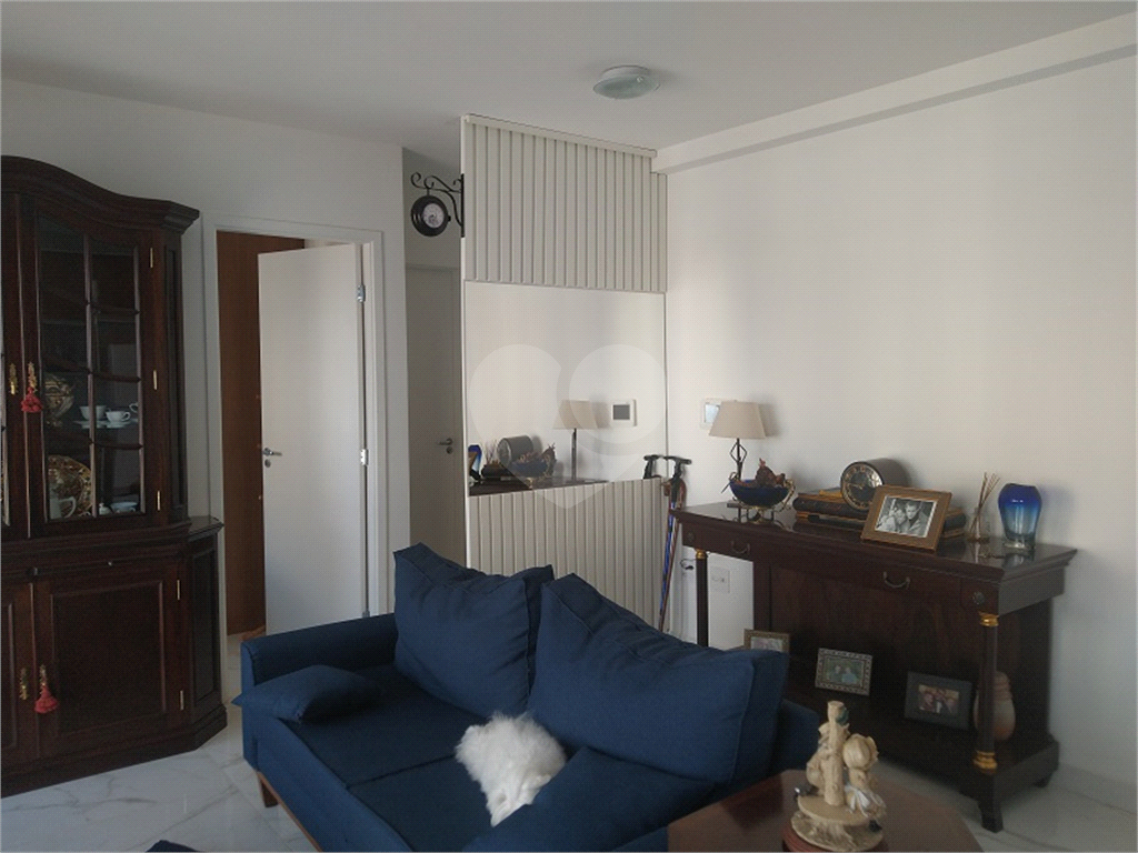 Apartamento a venda em Santana/São Paulo, próximo ao metrô, 1 quarto, 1 vaga 