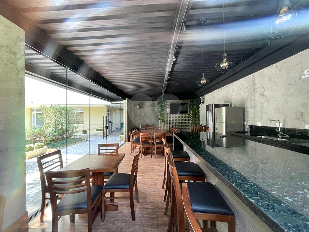 Apto 104 m2 , Mandaqui - Zona Norte - SP -3 dorm  (2 suíte) e 1 lavabo. Armários planejados 2 vagas 