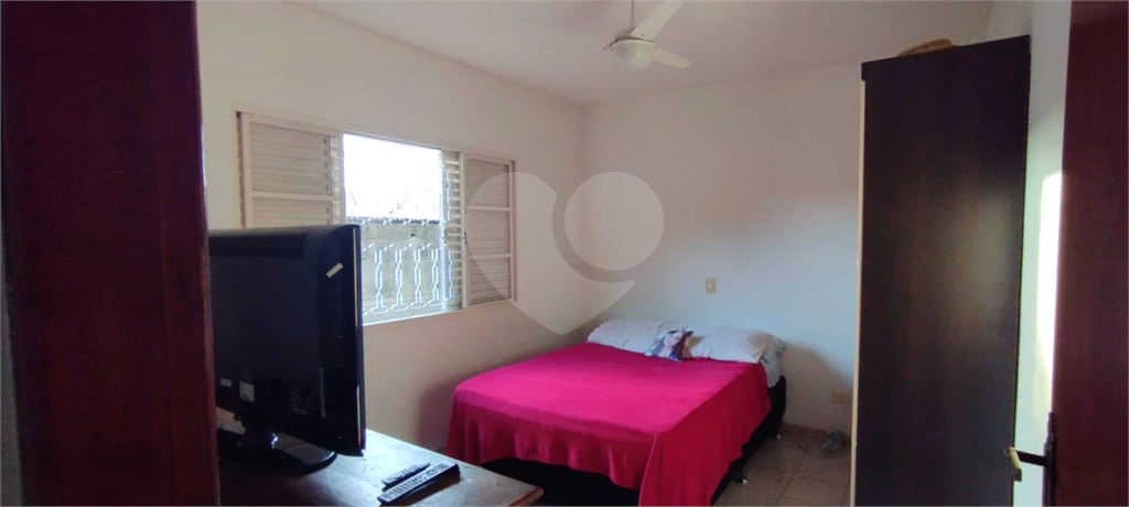 Casa a venda em Atibaia no Jd dos Pinheiros com 100 m² 2 quartos 2 vagas