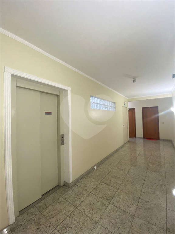 Apartamento à venda com 3 quartos, 69m² - Foto 21