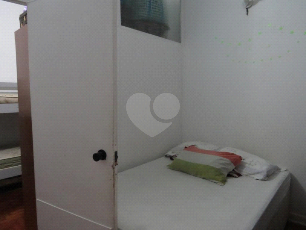 Apartamento à venda com 1 quarto, 50m² - Foto 4