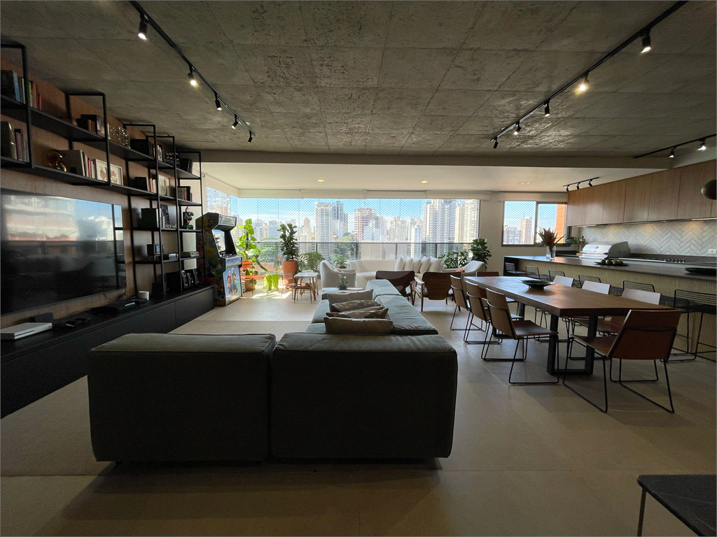 Apartamento à Venda em Perdizes - 222m² 4 Suítes 4 Quartos 3 Vagas Terraço Gourmet Lazer Completo