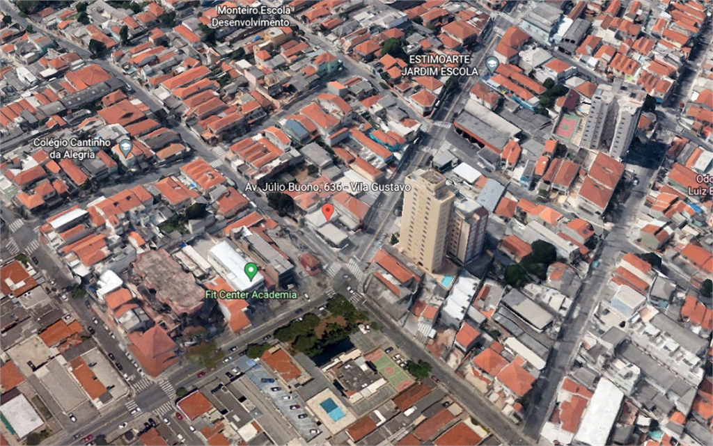 BARRACÃO em VILA GUSTAVO