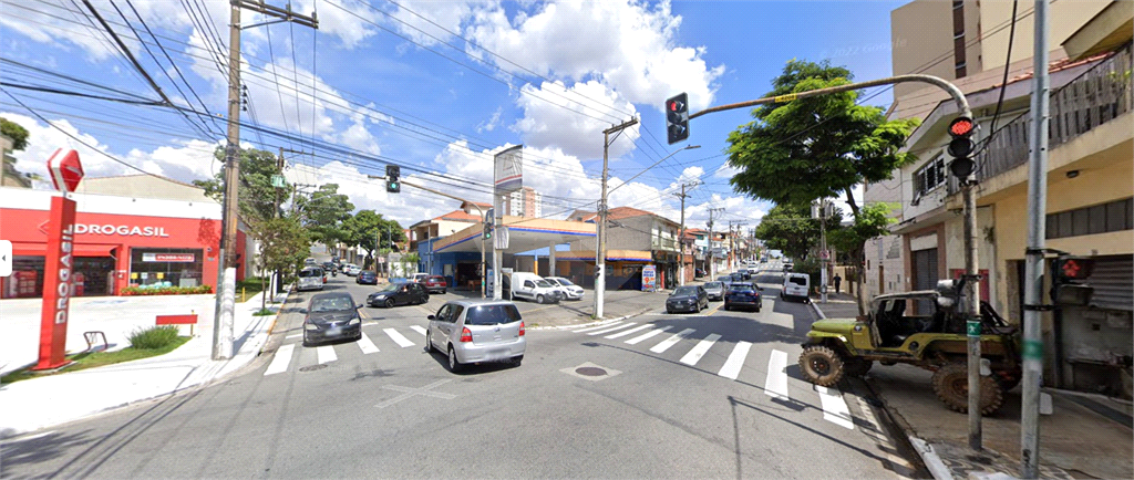 BARRACÃO em VILA GUSTAVO