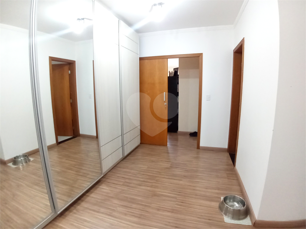 Casa de Condomínio à venda com 3 quartos, 420m² - Foto 37