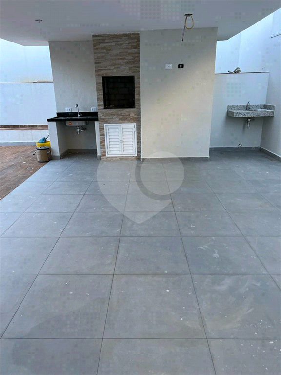 Casa de  Condomínio em Alphaville a Venda-220 m2-3 Dormitórios-3 Suítes-Valville