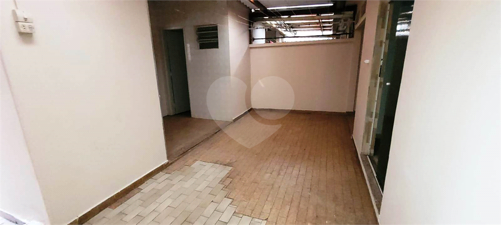 Sobrado para Alugar com 2 dormitórios e Edícula por R$ 2.700,00