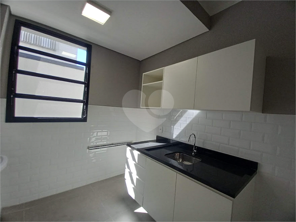 APARTAMENTO em SANTA CECÍLIA