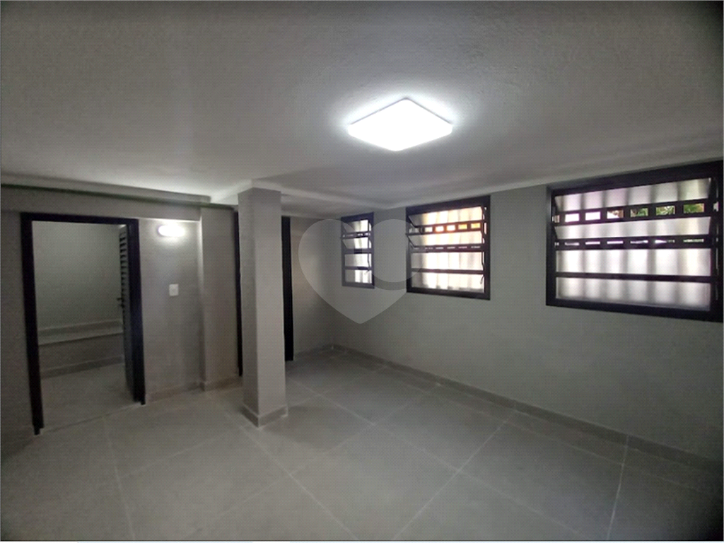 APARTAMENTO em SANTA CECÍLIA