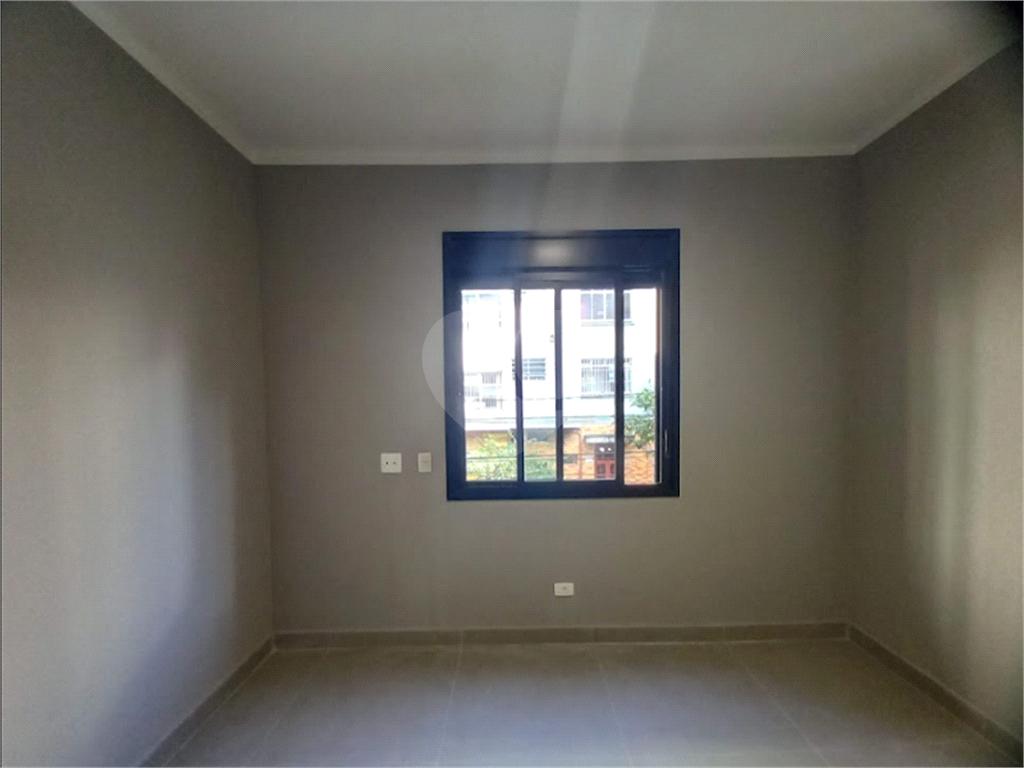 APARTAMENTO em SANTA CECÍLIA