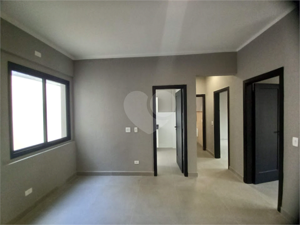 APARTAMENTO em SANTA CECÍLIA