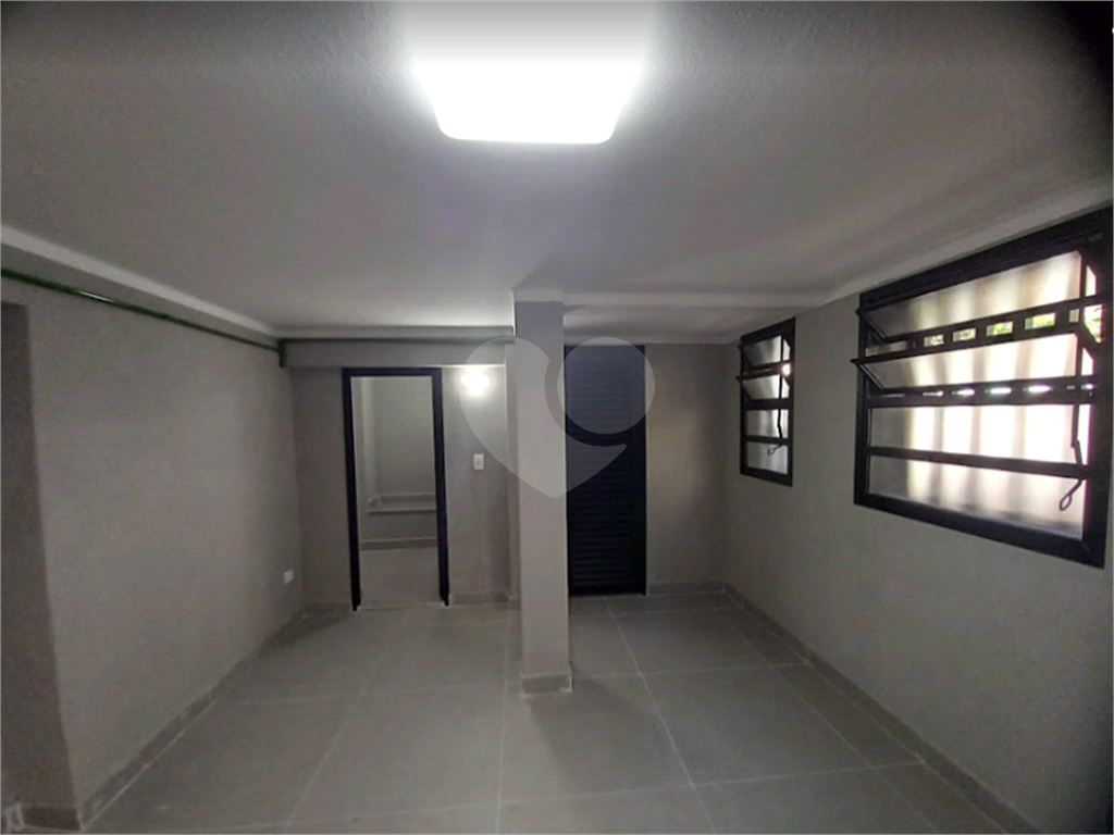 APARTAMENTO em SANTA CECÍLIA