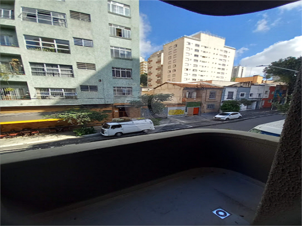 APARTAMENTO em SANTA CECÍLIA