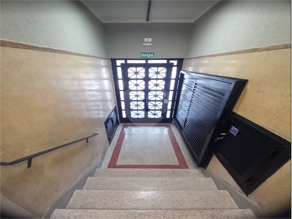 APARTAMENTO em SANTA CECÍLIA