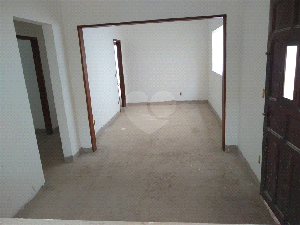 Casa à venda com 3 quartos, 125m² - Foto 11