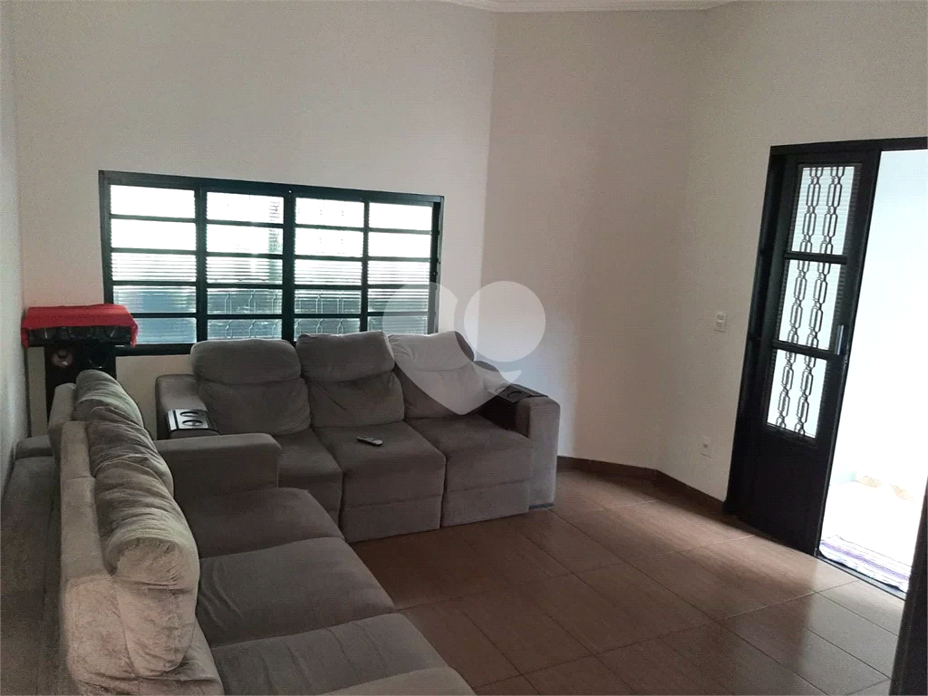 Casa à venda com 3 quartos, 133m² - Foto 30