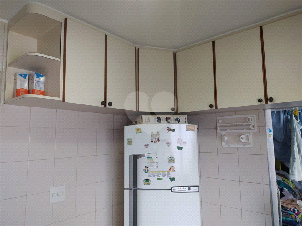 Apartamento à venda com 3 quartos, 65m² - Foto 12