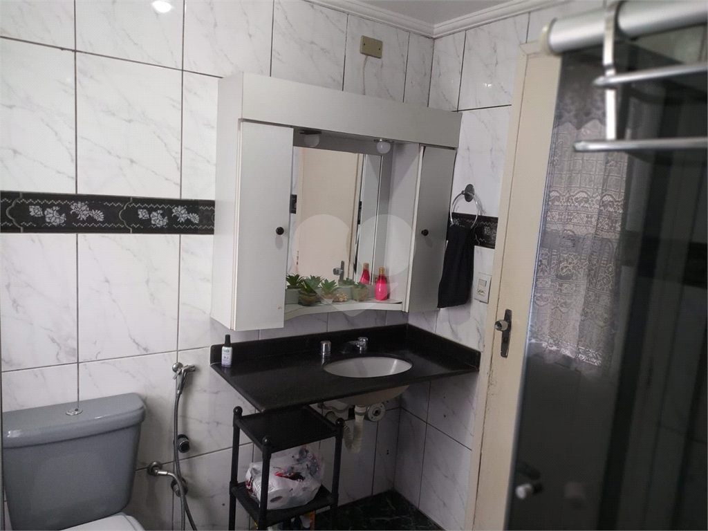 Apartamento à venda com 3 quartos, 65m² - Foto 18