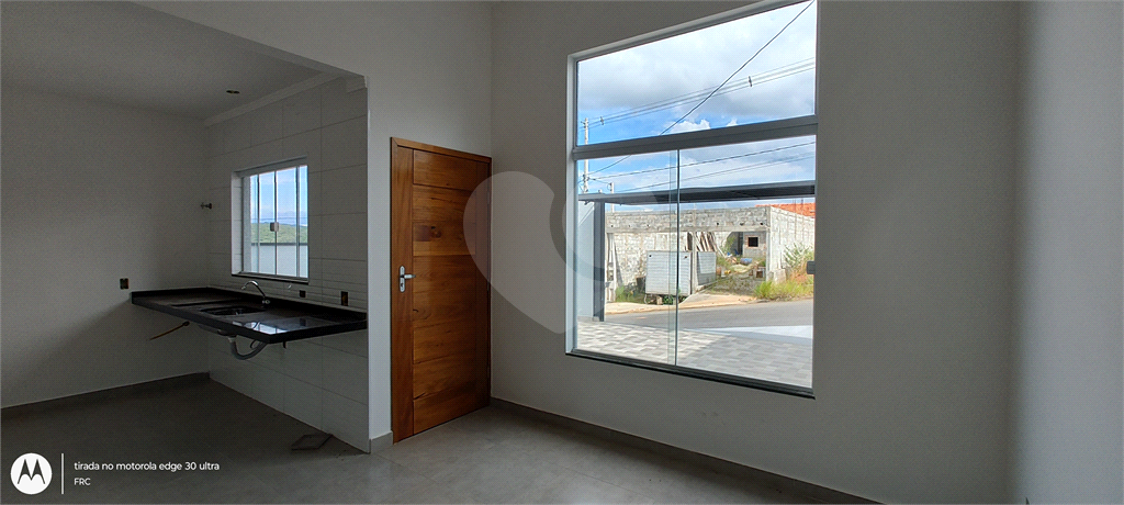 Casa à venda com 3 quartos, 90m² - Foto 31