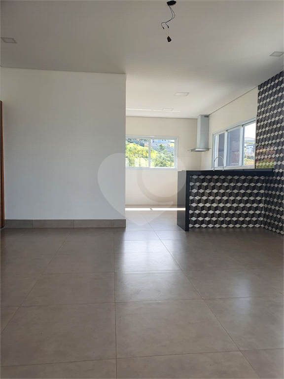 Casa  á venda 3 dormitorios em condomínoi fechado em bragança Paulista SP