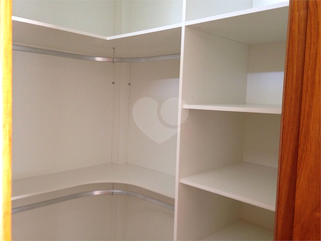 Lindo sobrado com 3 dormitórios á venda no Condomineo fechado Euroville 2 em Bragança Paulista,SP