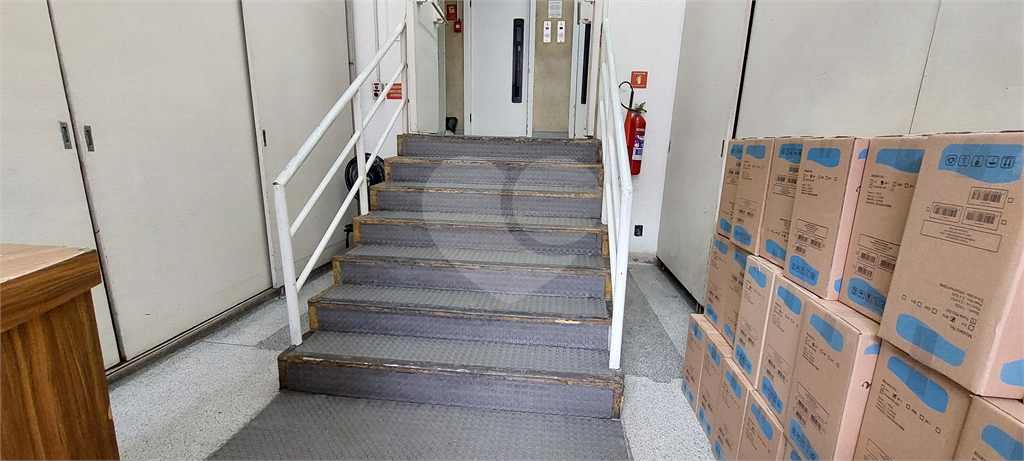 Sala Comercial no coração do Bairro Santa Ifigenia