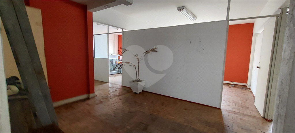 Sala Comercial no coração do Bairro Santa Ifigenia