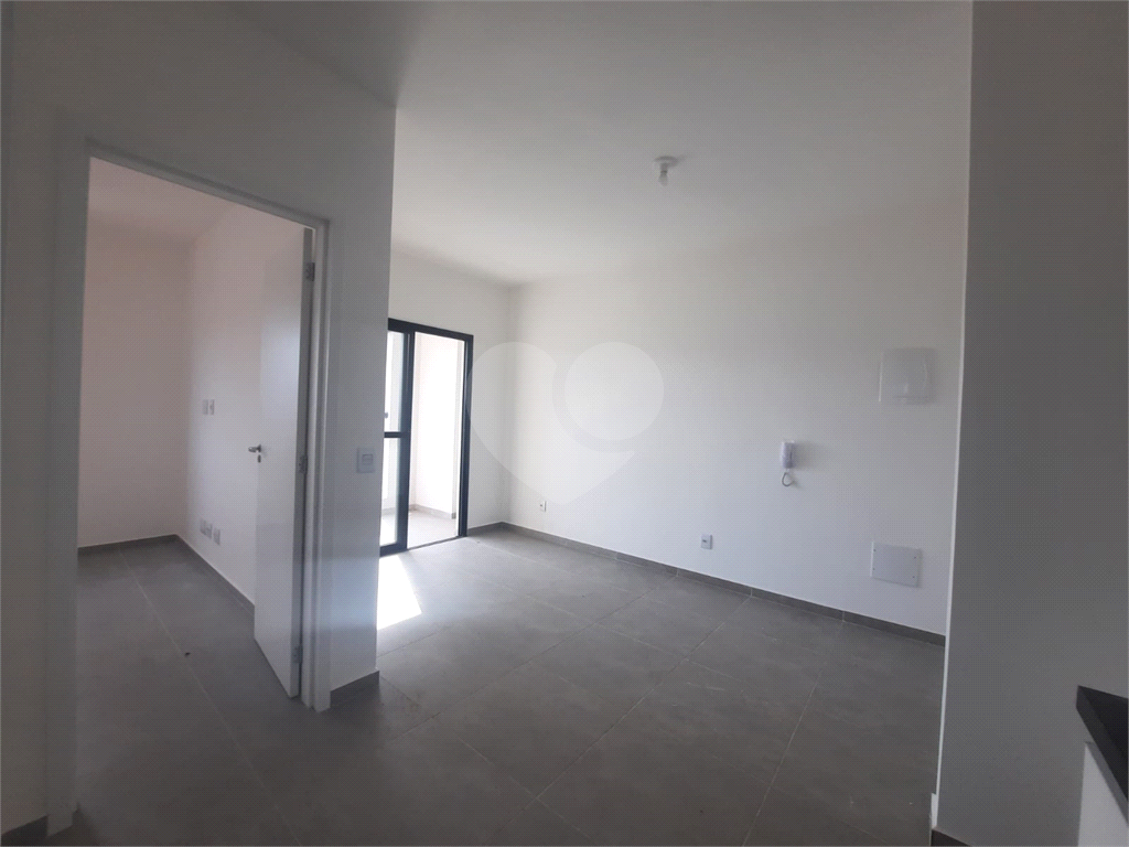 Apartamento para alugar com 1 quarto, 42m² - Foto 15