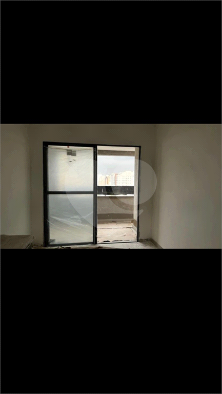 APARTAMENTO em MOEMA