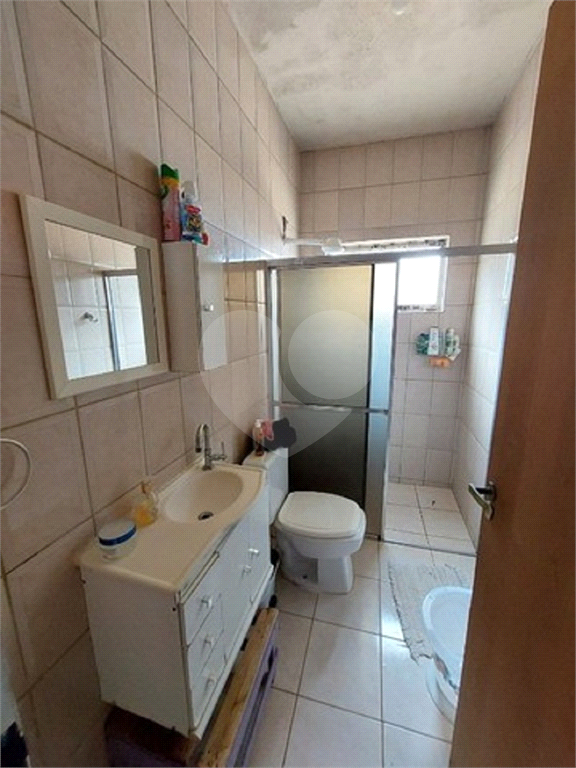 Casa à venda com 2 quartos, 150m² - Foto 11