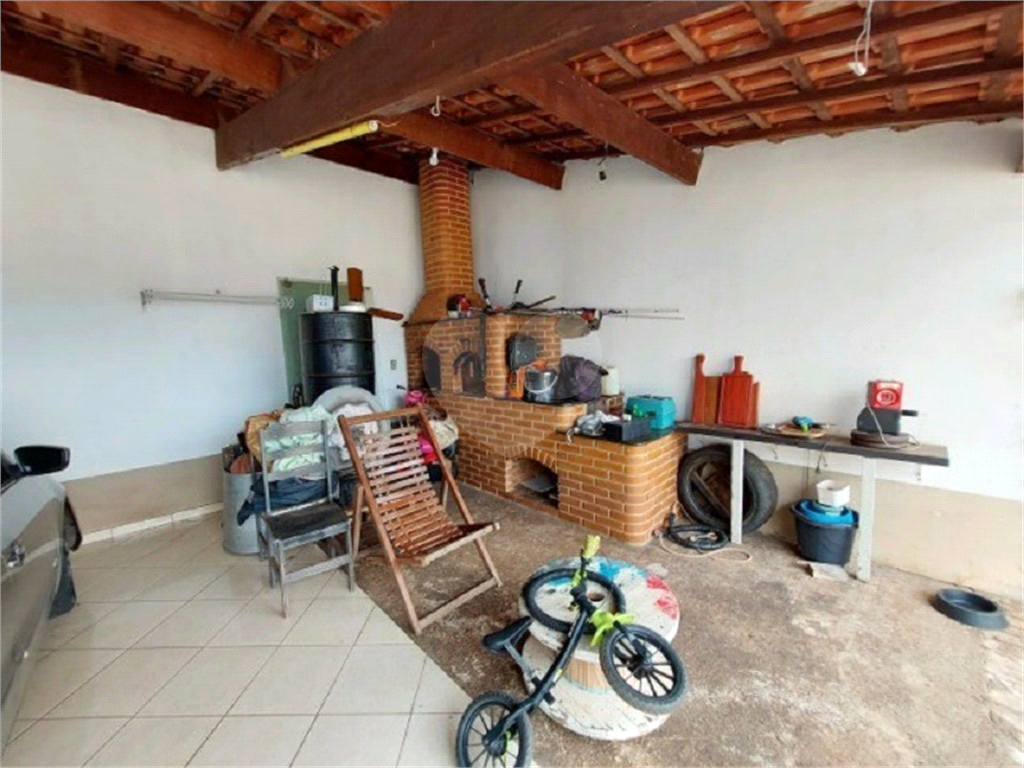 Casa à venda com 2 quartos, 150m² - Foto 9