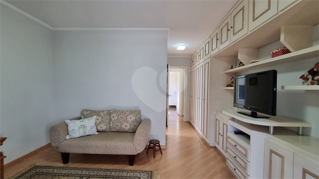 Apartamento à Venda | 218m² | 4 dormitórios  (3 suítes) | 3 vagas no Jardim São Paulo!
