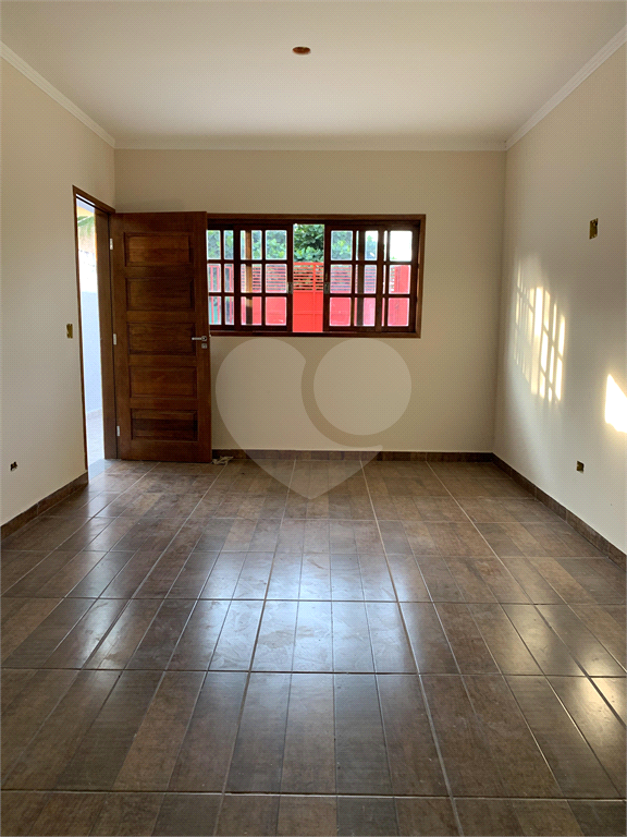 Casa à venda com 2 quartos, 88m² - Foto 8