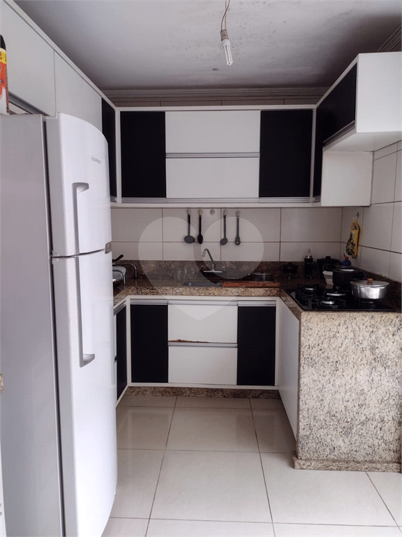 Casa à venda com 3 quartos, 200m² - Foto 20