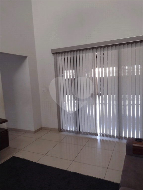 Casa à venda com 3 quartos, 200m² - Foto 13