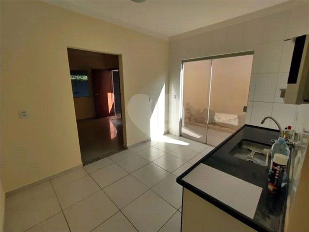 Casa à venda com 3 quartos, 127m² - Foto 4