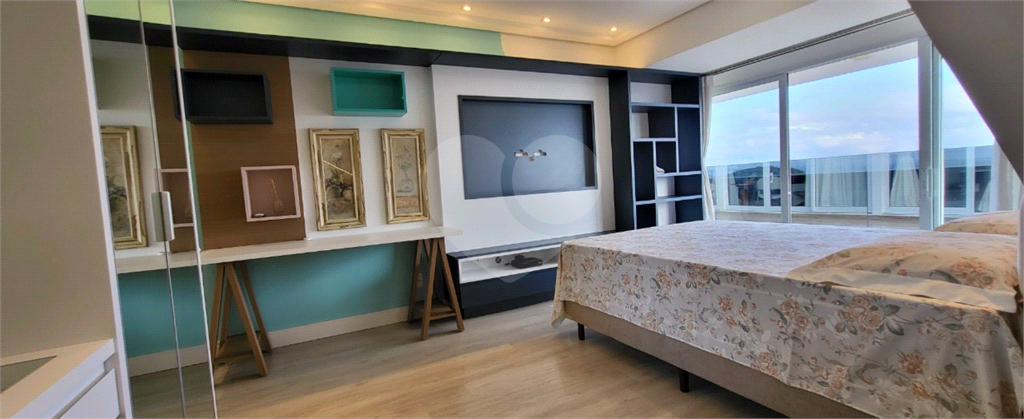 Triplex 517m² à venda em Canajurê 