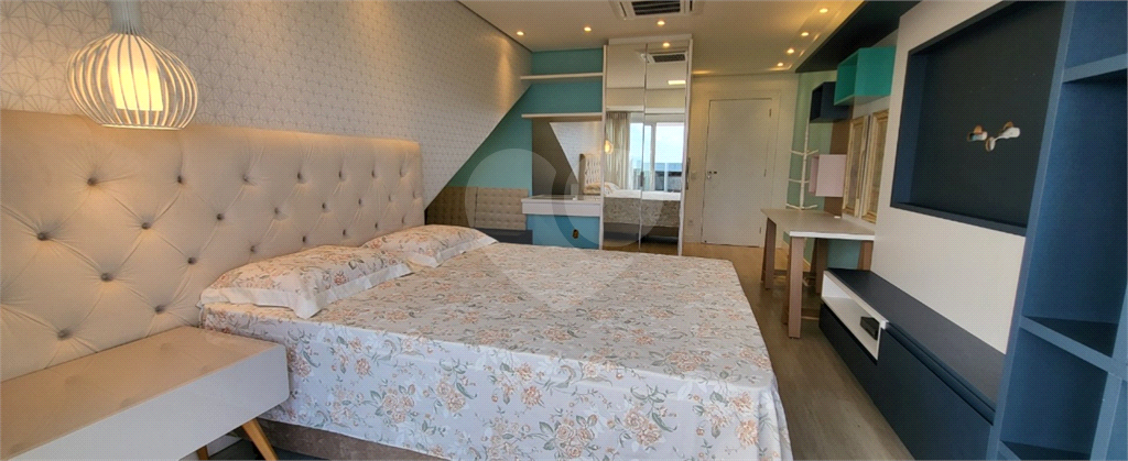 Triplex 517m² à venda em Canajurê 