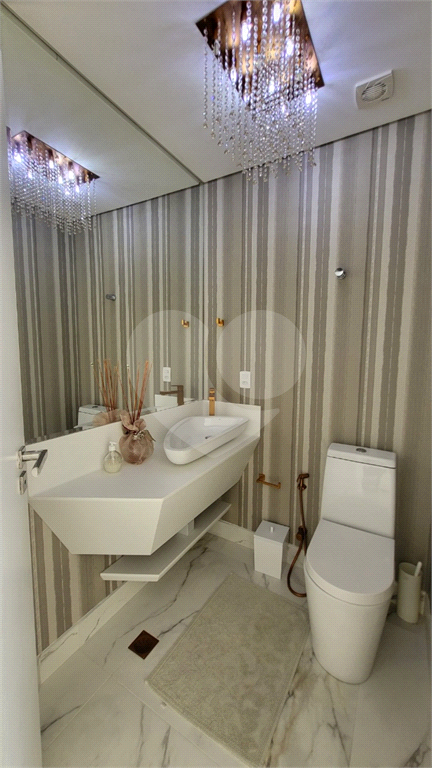 Triplex 517m² à venda em Canajurê 