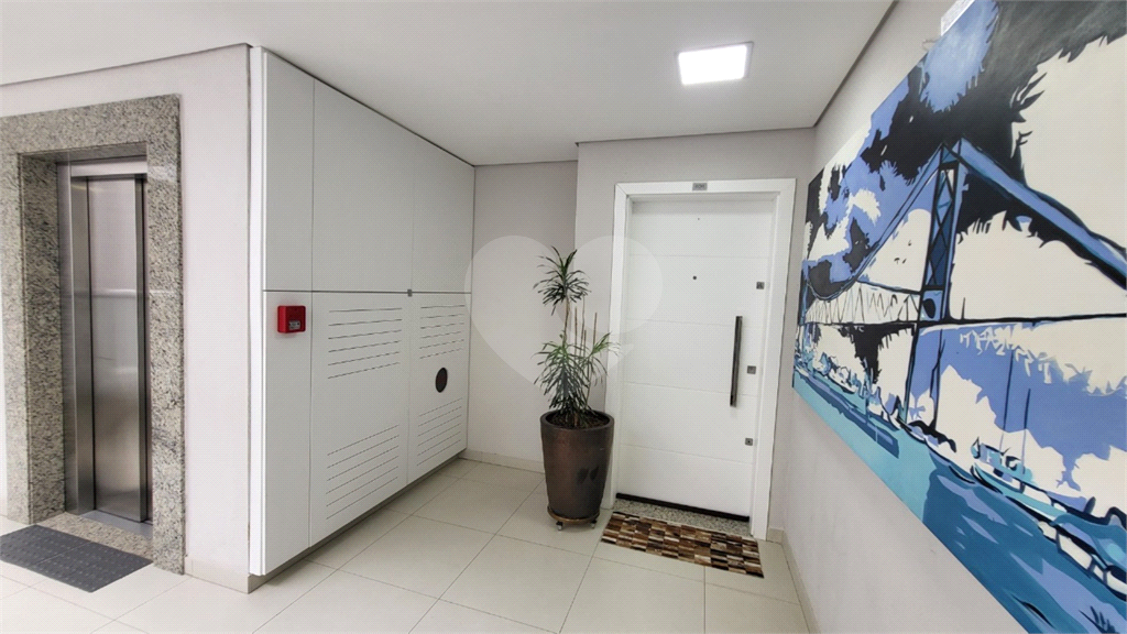 Triplex 517m² à venda em Canajurê 
