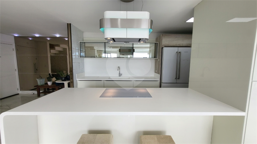 Triplex 517m² à venda em Canajurê 