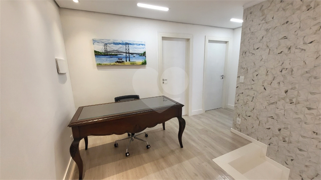 Triplex 517m² à venda em Canajurê 